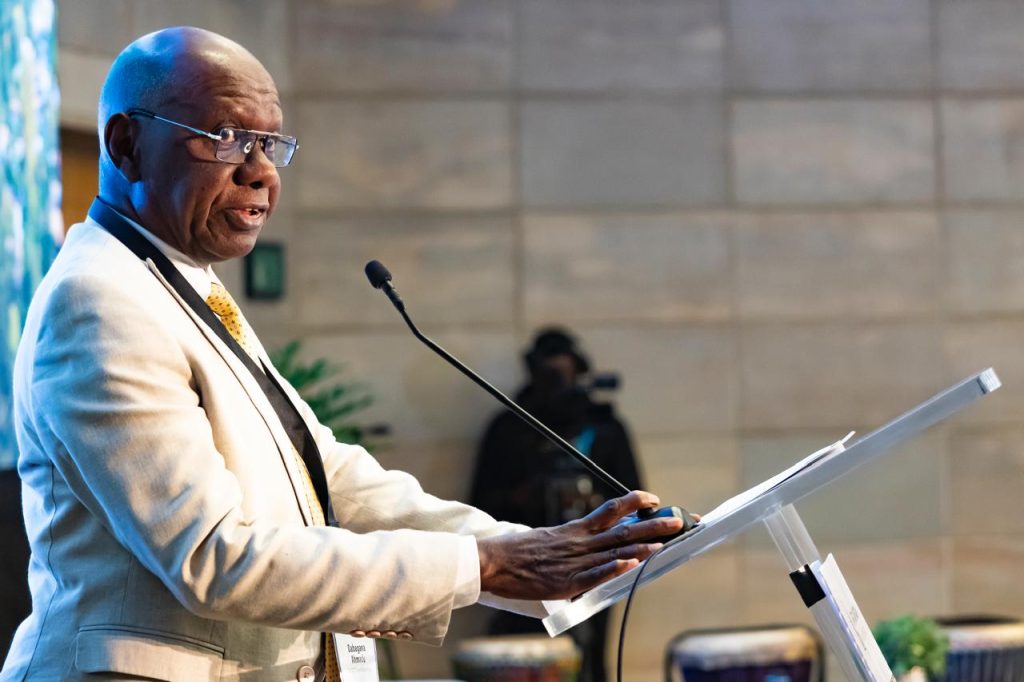 8c914b7f-aae1-46ea-bf6c-337eee625290